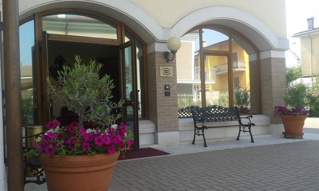 Hotel Scaligero Sommacampagna Zewnętrze zdjęcie