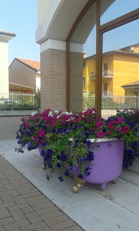 Hotel Scaligero Sommacampagna Zewnętrze zdjęcie