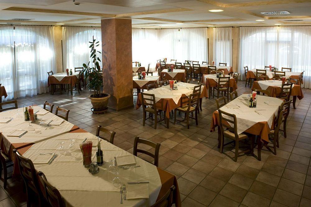 Hotel Scaligero Sommacampagna Zewnętrze zdjęcie