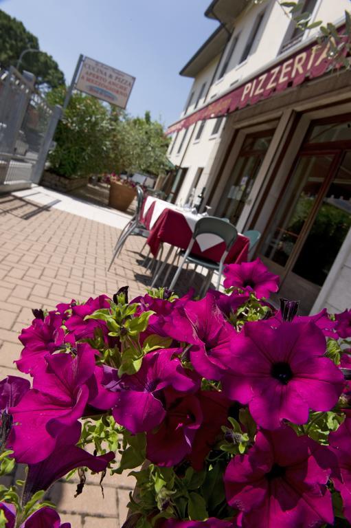 Hotel Scaligero Sommacampagna Zewnętrze zdjęcie