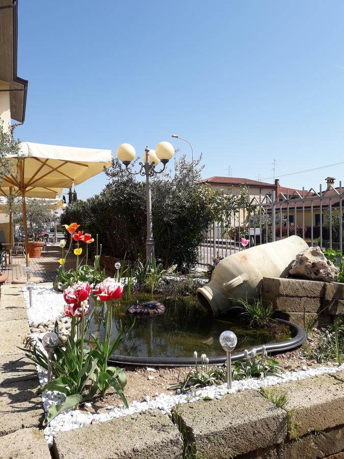 Hotel Scaligero Sommacampagna Zewnętrze zdjęcie